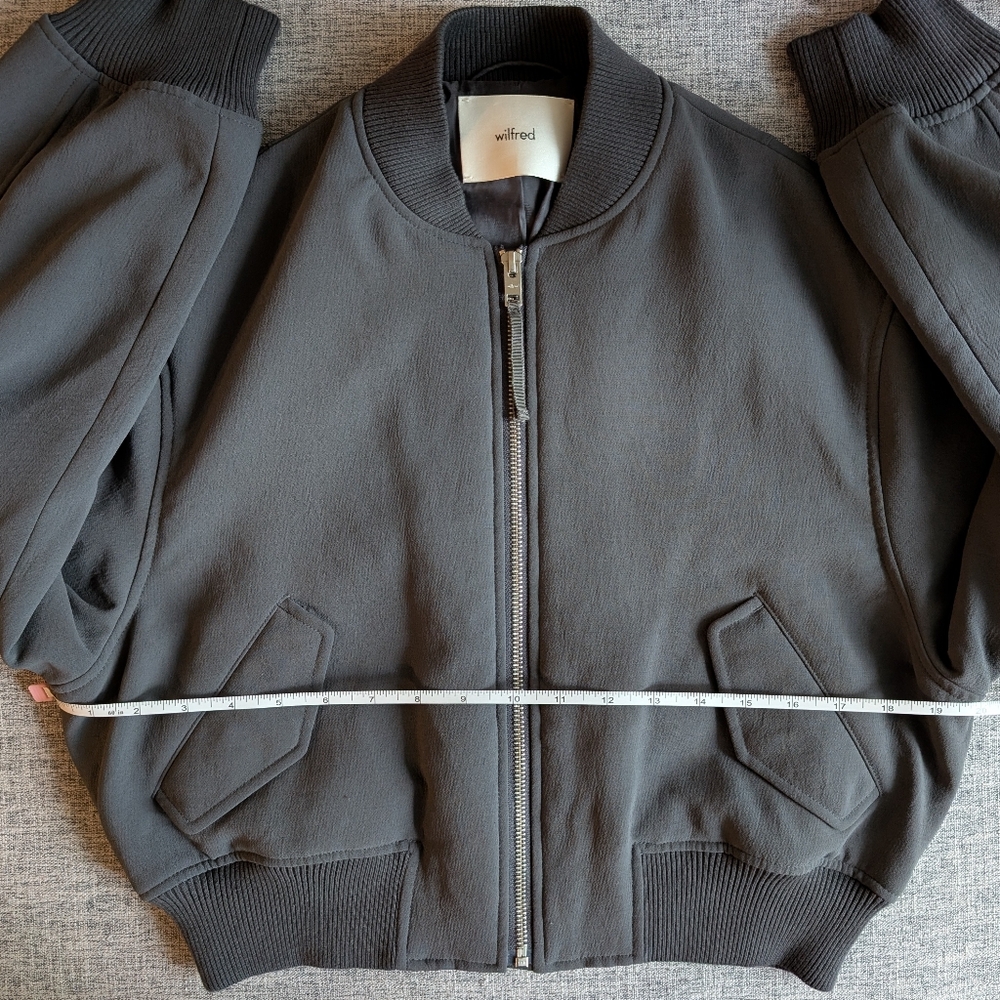 Aritzia Wilfred Medina Cropped Bomber Jacket - Coal Grey, Size XS - Picture 7 of 10